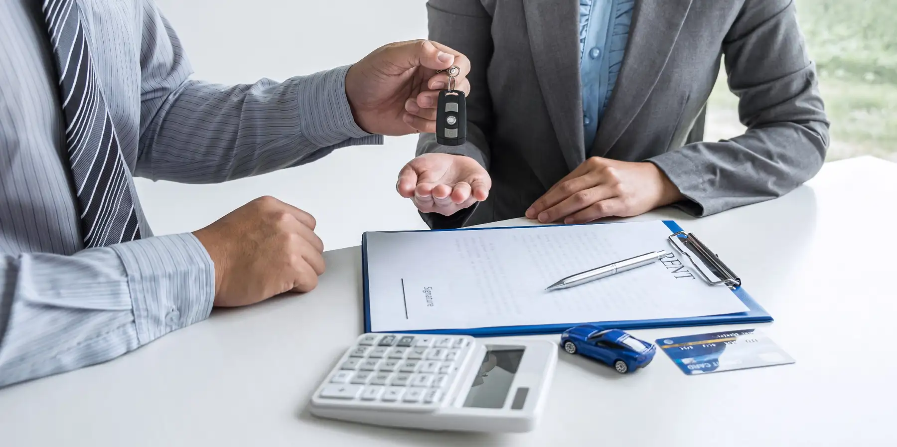 Corporate Loan Advisory Services Image 1 02