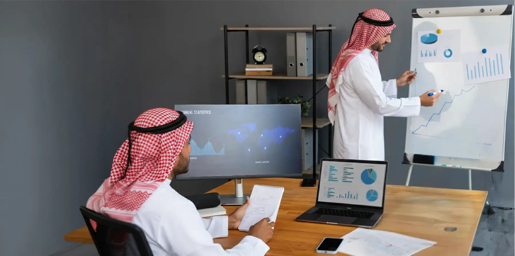 MIS REPORTING Image 01