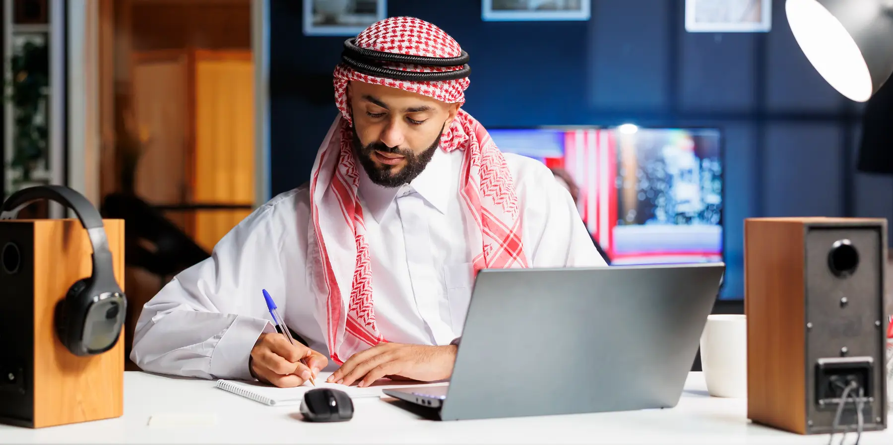 Software Development Images 02